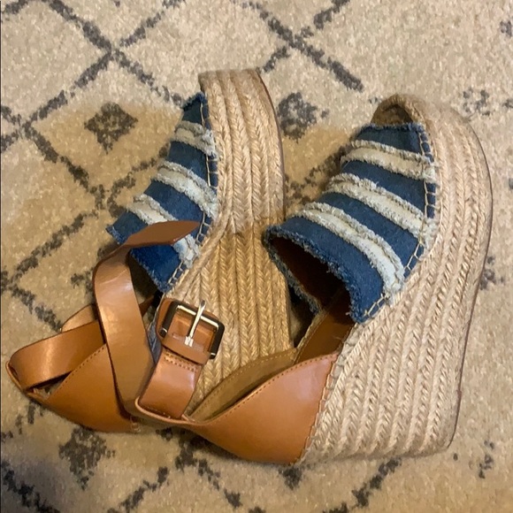 Marc Fisher Wedges - Picture 4 of 5